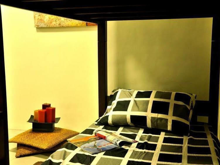 Our Awesome Hostel- Manila Makati City Zewnętrze zdjęcie
